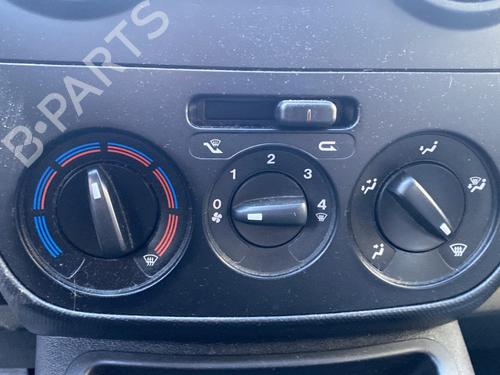 AC-Styringsenhed/Manøvreenhed PEUGEOT BIPPER Tepee 1.4 (73 hp) 30177358