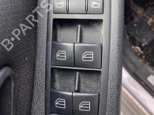 Used Left front window switch Left front window switch MERCEDES-BENZ B-CLASS Sports Tourer (W245) B 180 CDI (245.207) (109 hp) 34000462 34000462