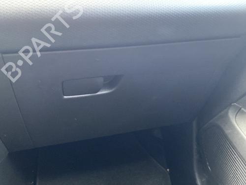 glove-box-renault-clio-v-b7_-2019-32271287 main image