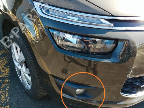 right-front-fog-light-citroen-c4-grand-picasso-ii-da_-de_-2013-37202177 main image