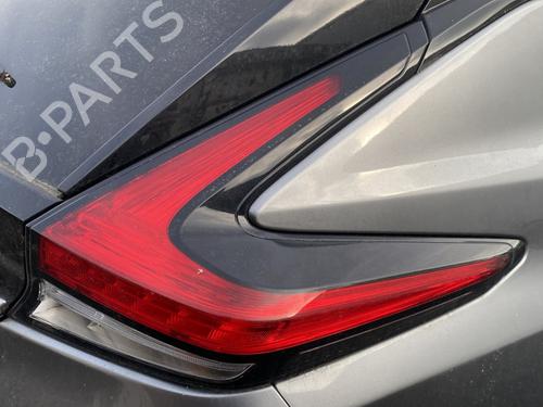 right-taillight-nissan-leaf-ze1-2017-25682243 main image