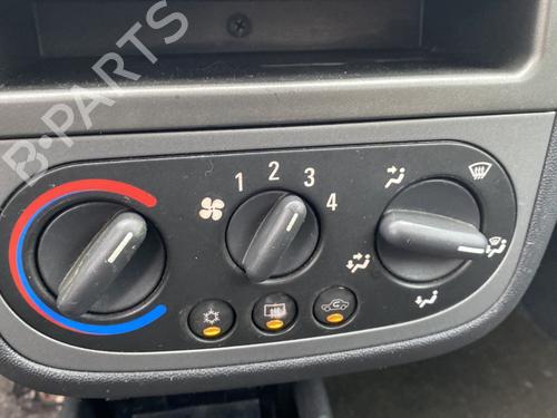 Used Climate control OPEL TIGRA TwinTop (X04) 1.4 (R97) (90 hp) 30930780
