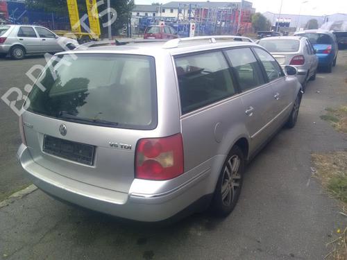 Right headlight VW POLO III (6N1) 60 1.7 SDI | BP25696319C29 