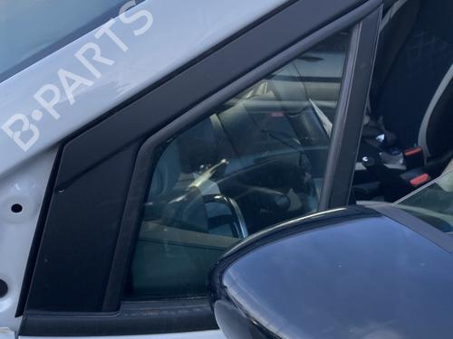 Vidro triangular frente esquerdo NISSAN MICRA V (K14) 1.0 IG-T (92 hp) 31671939