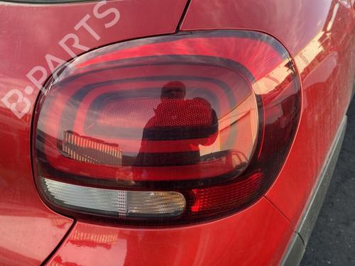 Used Right taillight CITROËN C3 III (SX) 1.2 THP 110 (SXHNPS, SXHNZT, SXHNZ6) (110 hp) 31018609
