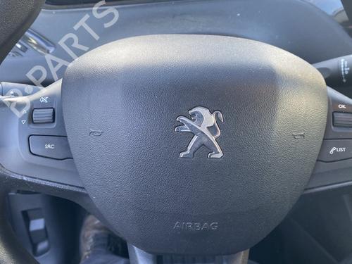 Used Driver airbag Driver airbag PEUGEOT 208 I (CA_, CC_) 1.4 HDi (68 hp) 30816651 30816651
