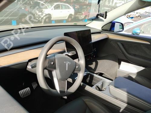 Right taillight TESLA MODEL Y (5YJY) Long Range All-wheel Drive | BP37750989C35 - Image 9