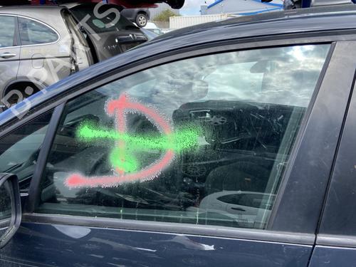 Used Front left door window Front left door window 25676618 25676618