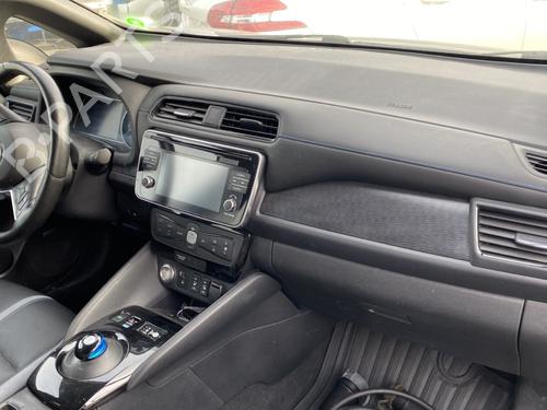 Used Passenger airbag NISSAN LEAF (ZE1) Electric (150 hp) 25672808