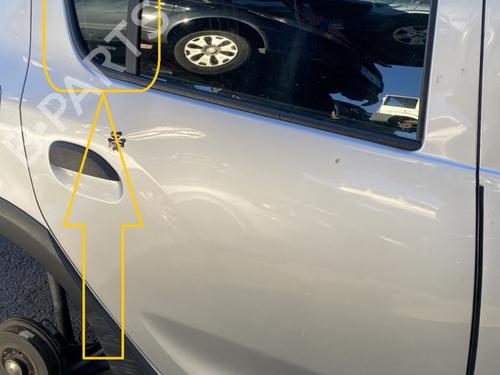 Dør rude højre bagtil DACIA SANDERO II TCe 90 (B8M1, B8MA, B8AC) (90 hp) 29300416