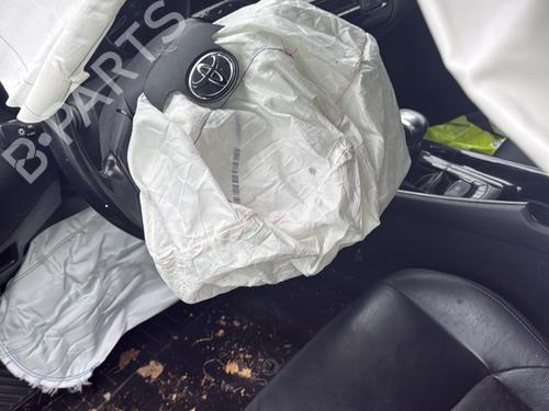 Używane części TOYOTA C-HR (_X1_) 1.8 Hybrid (ZYX10_, ZYX11_, ZYX10R, ZYX11R) (122 hp) 4356924