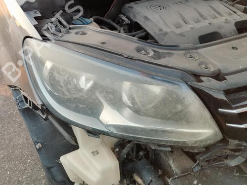 Right headlight VW TOURAN (1T3) 1.6 TDI | BP37683775C29 - Image 2