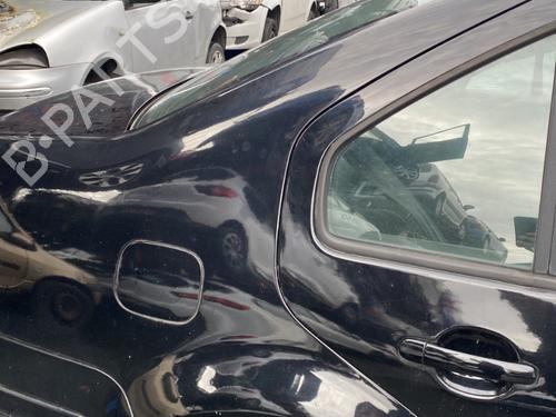 Używane Klapa wlewu paliwa VW BORA I (1J2) 1.9 TDI (110 hp) 25677803