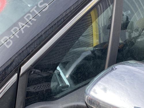 Vidro triangular frente esquerdo Vidro triangular frente esquerdo PEUGEOT 208 I (CA_, CC_) 1.2 VTI 82 (82 hp) 33741959 33741959