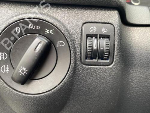 Used Headlight switch Headlight switch VW TIGUAN (5N_) 2.0 TDI (140 hp) 25678507 25678507