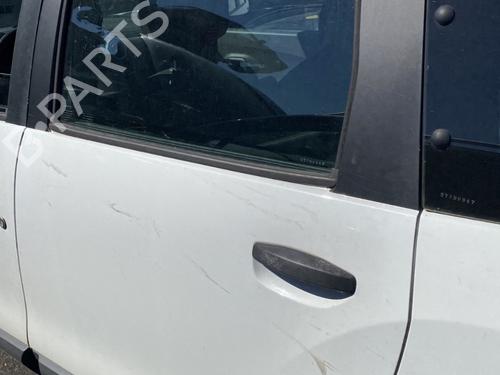left-rear-door-dacia-lodgy-js_-2012-33535473 main image