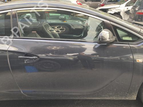 right-front-door-opel-astra-j-gtc-2011-2012-2013-2014-2015-2016-2017-2018-25683097 main image