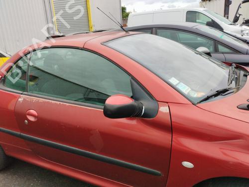 Used Right front door Right front door PEUGEOT 206 CC (2D) 1.6 16V (2DNFUF, 2DNFUR) (109 hp) 35926897 35926897
