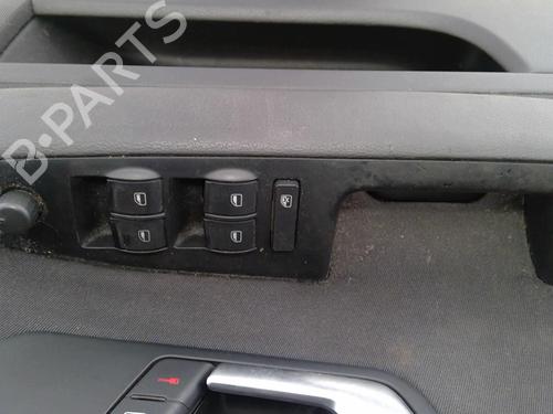 Used Left front window switch AUDI A4 B7 Avant (8ED) 2.0 TDI (170 hp) 25679094