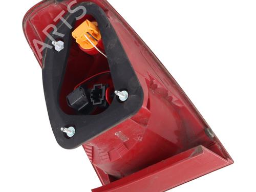 Left taillight SEAT ALTEA XL (5P5, 5P8) 2.0 TDI 16V | BP25675828C34