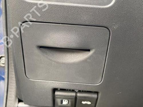 Left front fog light RENAULT KOLEOS I (HY_) 2.0 dCi 4x4 (HY0K) | BP27150631C30 - Image 14