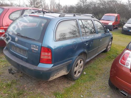 Left headlight SKODA OCTAVIA I Combi (1U5) 1.9 TDI 4x4 | BP25696230C28 