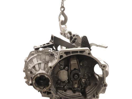 Used Gearbox Gearbox SKODA OCTAVIA III Combi (5E5, 5E6) 1.5 TSI (150 hp) 39513443 39513443