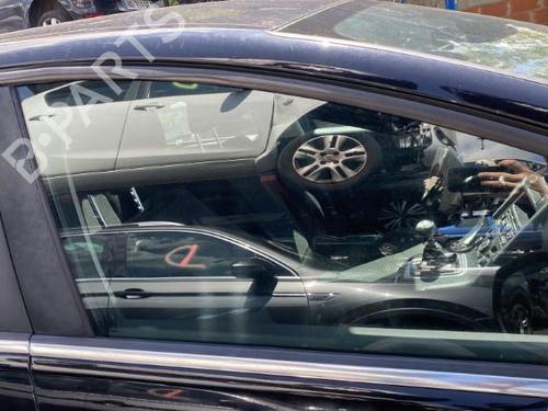 Used Front right door window PEUGEOT 5008 (0U_, 0E_) 1.6 HDi (110 hp) 25696999