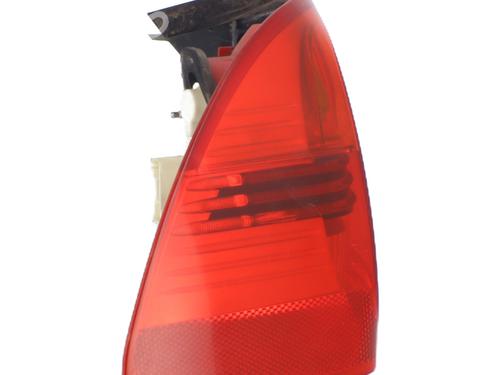 Left taillight BMW 3 Touring (E91) 330 xd | BP31722437C34 - Image 2