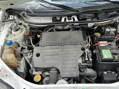 Used Engine Engine FIAT PUNTO (188_) 1.3 JTD 16V (70 hp) 25679189 25679189