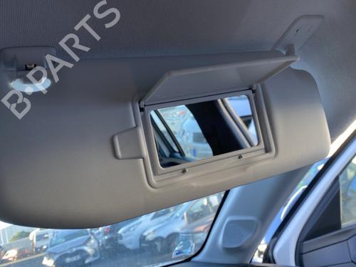 Used Right sun visor Right sun visor 32122393 32122393