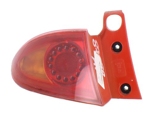 Used Left taillight SEAT LEON (1P1) 1.6 TDI (105 hp) 30972299