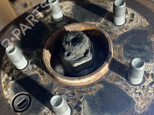 Used Left rear driveshaft RENAULT KOLEOS I (HY_) 2.0 dCi 4x4 (HY0K) (150 hp) 25692899