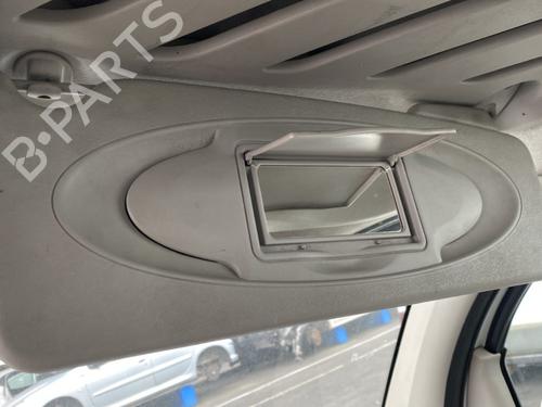 Højre solskærm Højre solskærm RENAULT KANGOO / GRAND KANGOO II (KW0/1_) 1.5 dCi 85 (KW0K, KW0L, KW0B) (86 hp) 33681987 33681987