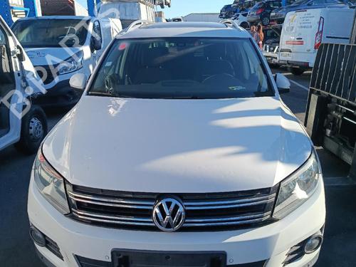 hood-vw-tiguan-5n_-2007-2008-2009-2010-2011-2012-2013-2014-2015-2016-2017-2018-39138227 main image
