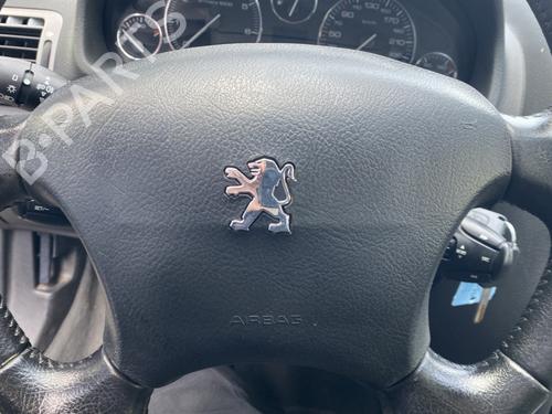 Used Driver airbag PEUGEOT 407 (6D_) 2.0 16V (6DRFJC, 6DRFJE, 6DRFJF) (140 hp) 32020439