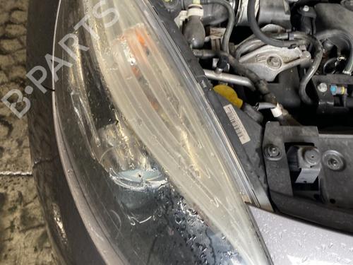 Used Right headlight RENAULT SCÉNIC III (JZ0/1_) 1.5 dCi (JZ02, JZ0R) (95 hp) 31811219