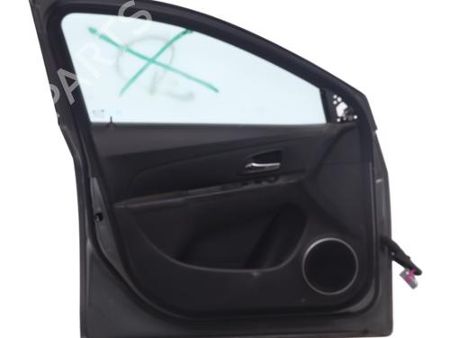 Left front door CHEVROLET CRUZE Hatchback (J305) 2.0 CDI | BP25686404C2