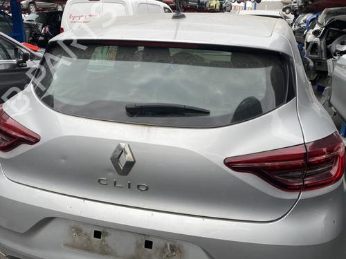 right-taillight-renault-clio-v-b7_-2019-27685121 main image