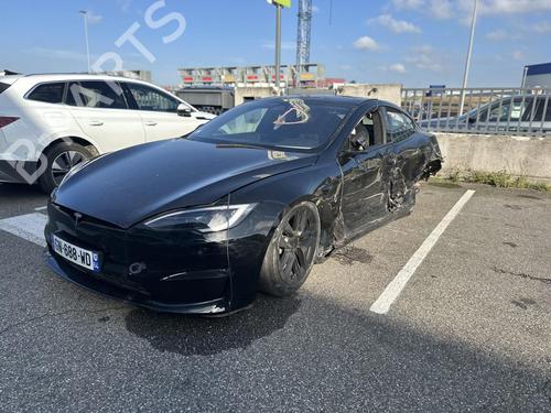 Used Front left quarter glass TESLA MODEL S (5YJS) EV AWD (670 hp) 25691838