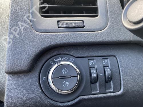 Forlygtekontakt Forlygtekontakt OPEL INSIGNIA A Sports Tourer (G09) [2008-2017] 33804308 33804308