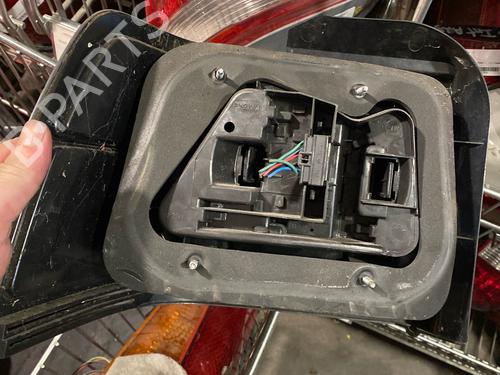 Used Right taillight Right taillight ROVER 400 II (XW) 418 TD (88 hp) 25696755 25696755
