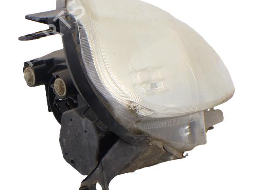 Faro derecho Faro derecho 39379174 39379174