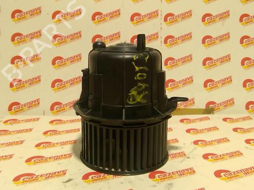Used Heater blower motor Heater blower motor CITROËN C4 CACTUS 1.2 THP 110 (110 hp) 25678813 25678813