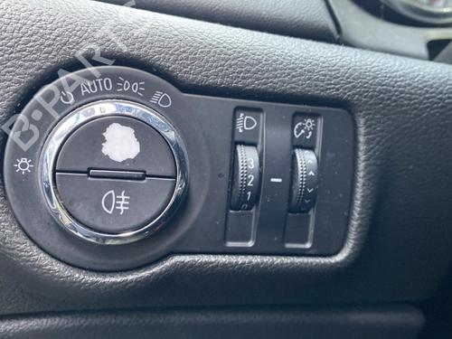 Forlygtekontakt OPEL ASTRA J (P10) 2.0 CDTI (68) (160 hp) 25682819