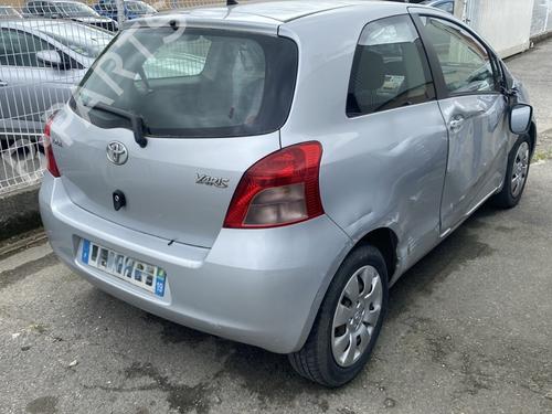tailgate-toyota-yaris-_p9_-2005-2006-2007-2008-2009-2010-2011-2012-2013-2014-37683721 main image