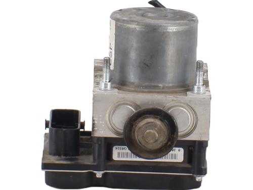 Used ABS pump FIAT 500 (312_) 1.3 D Multijet (312AXB1A) (75 hp) 25672312