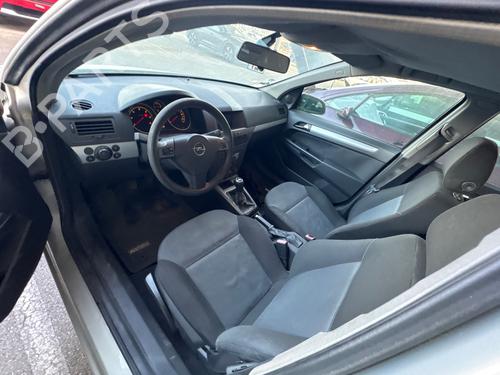 Brugte OPEL ASTRA H Estate (A04) 1.7 CDTI (L35) 4946567