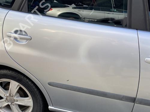 Portier rechts achter SEAT IBIZA III (6L1) 1.4 TDI (70 hp) 29257304