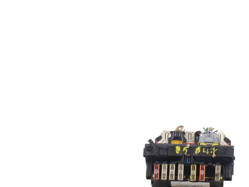 Fuse box CITROËN C5 III (RD_) 1.6 HDi 110 (RD9HL0, RD9HR8, RD9HRA) | BP28510016E1